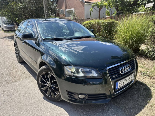 AUDI A3 1.8 TFSI Attraction Facelift. LED csoma...