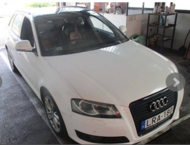 AUDI A3 1.8 TFSI Attraction S-tronic Foglalzva...