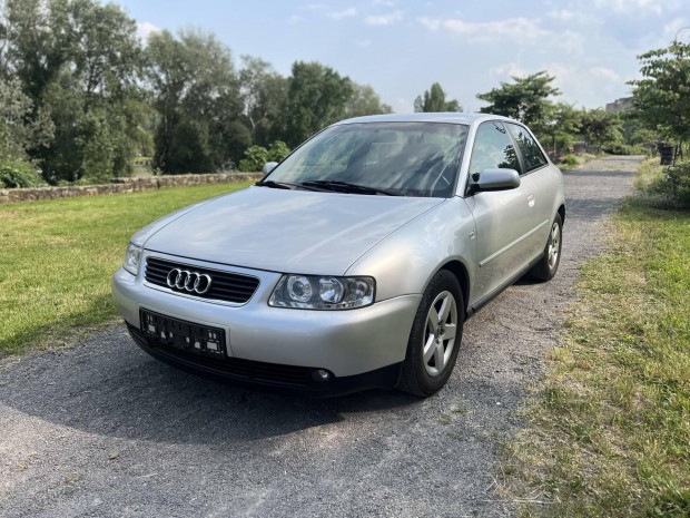 AUDI A3 1.9 PD TDI Attraction