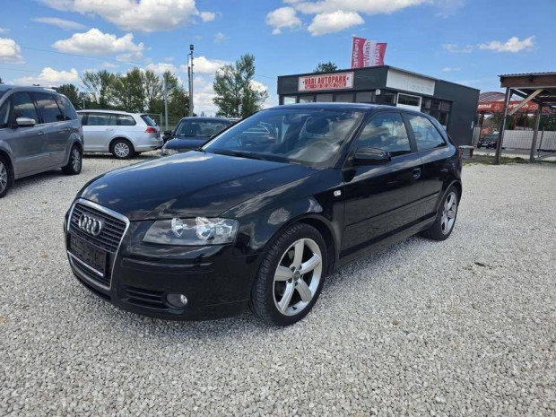 AUDI A3 1.9 PD TDI Attraction DPF S line Sportp...