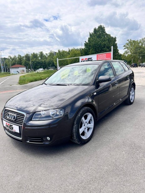 AUDI A3 1.9 TDI Attraction Manulis!5 ajts!1.9...