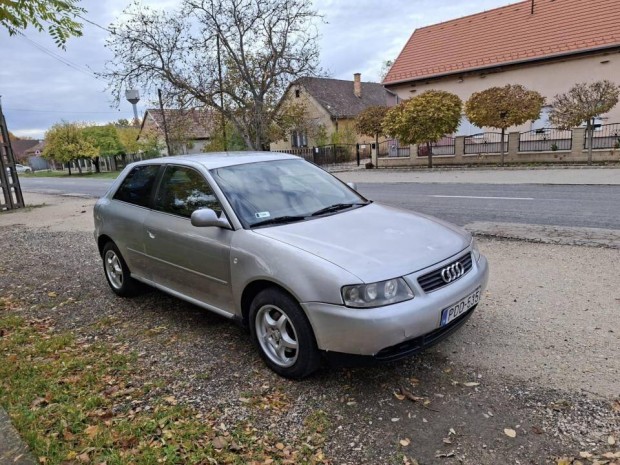 AUDI A3 1.9 TDI Attraction friss műszaki