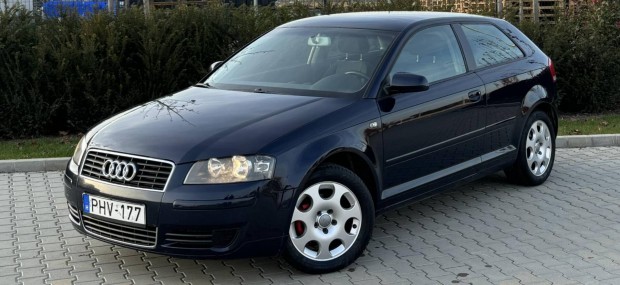 AUDI A3 2.0 FSI Attraction / Els Tulajdonos /...