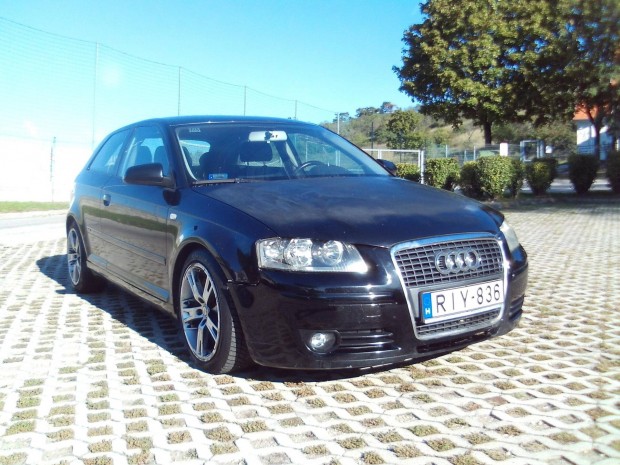 AUDI A3 2.0 PD TDI Ambiente J motorral.klmva...