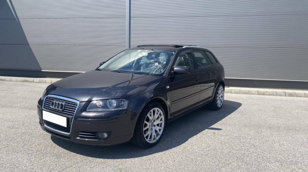 AUDI A3 2.0 PD TDI Attraction DPF Panorámatető