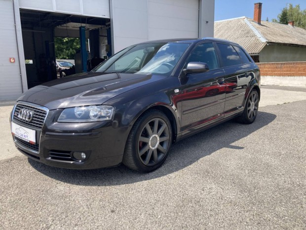 AUDI A3 2.0 PD TDI Attraction DPF S-line Klíma!...
