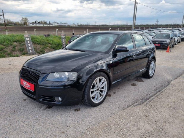AUDI A3 2.0 PD TDI Attraction quattro S LINE 3X...