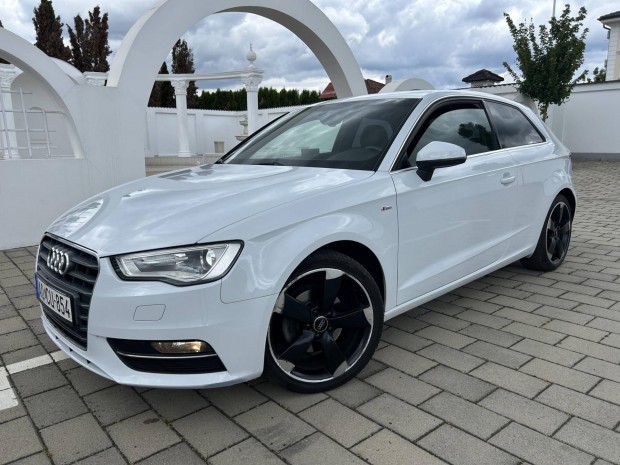 AUDI A3 2.0 TDI Ambiente 3X S-LINE+Gyári Állapo...