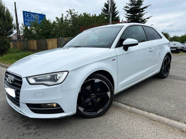 AUDI A3 2.0 TDI Ambiente 3X S-LINE+Gyári Állapo...