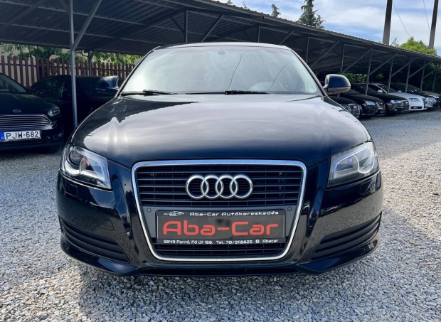 AUDI A3 2.0 TDI Ambiente DPF BI-Xenon/AUT.Parko...