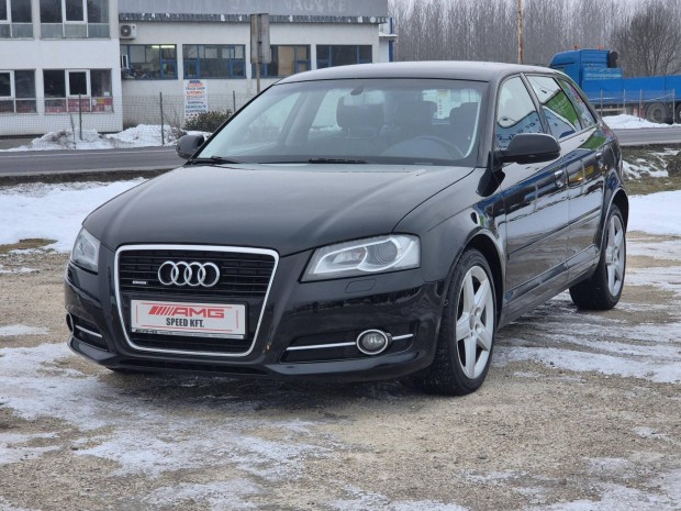 AUDI A3 2.0 TDI Ambition DPF quattro