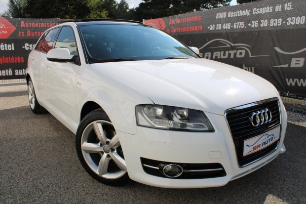 AUDI A3 2.0 TDI Attraction DPF S-Line/Digit.Kl...