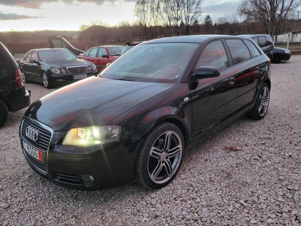 AUDI A3 2.0 TFSI Ambition quattro Garantlt KM