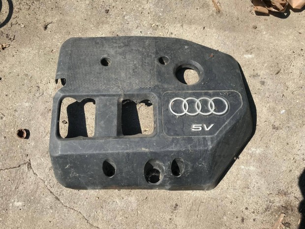 AUDI A3 8L 1,8 20V _ motorburkolat