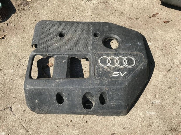 AUDI A3 8L 1,8 20V motorburkolat