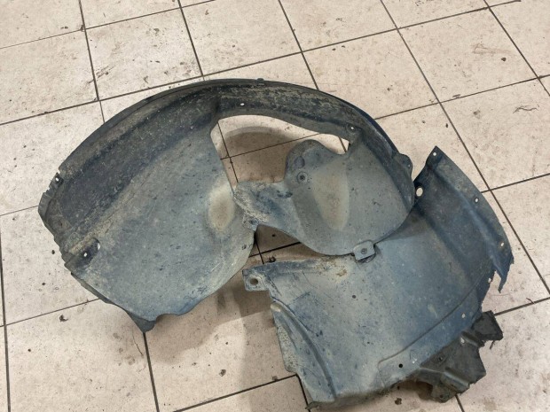AUDI A3 8p Jobb első Dobbetét (Kerékjárati, Műanyag)