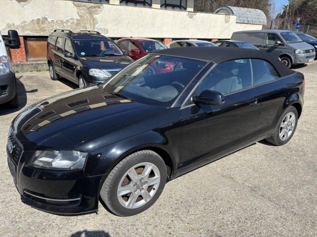 AUDI A3 Cabrio 1.2 TFSI Attraction Navigáció! T...