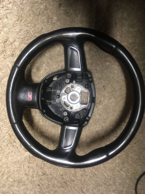 AUDI A3 Multikorm�ny+ Kapcsol�