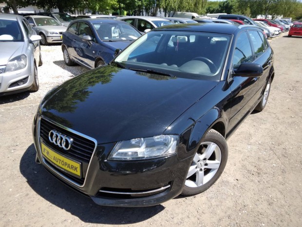 AUDI A3 Sportback 1.4 TFSI Ambition 180ekm!Temp...