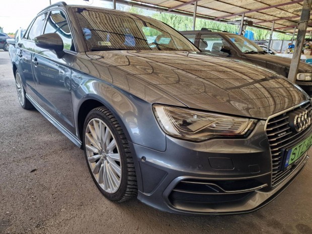 AUDI A3 Sportback 1.4 TFSI Attraction S-tronic...