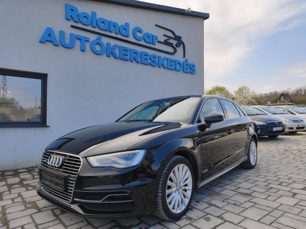 AUDI A3 Sportback 1.4 TFSI Attraction S-tronic...