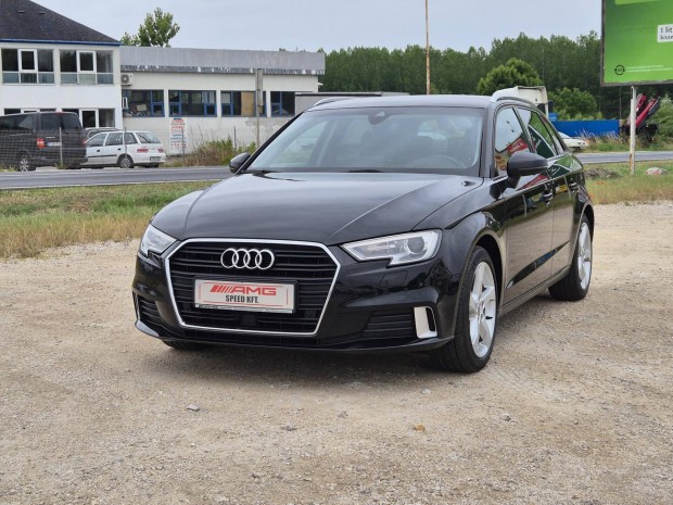 AUDI A3 Sportback 1.6 TDI Sport 96 000 KM!