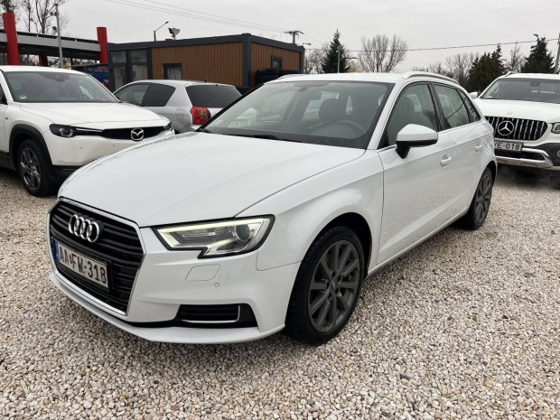 AUDI A3 Sportback 2.0 TDI Design S-tronic er�s....