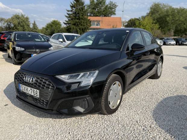 AUDI A3 Sportback 35 TDI Basis S-tronic Áfás! M...