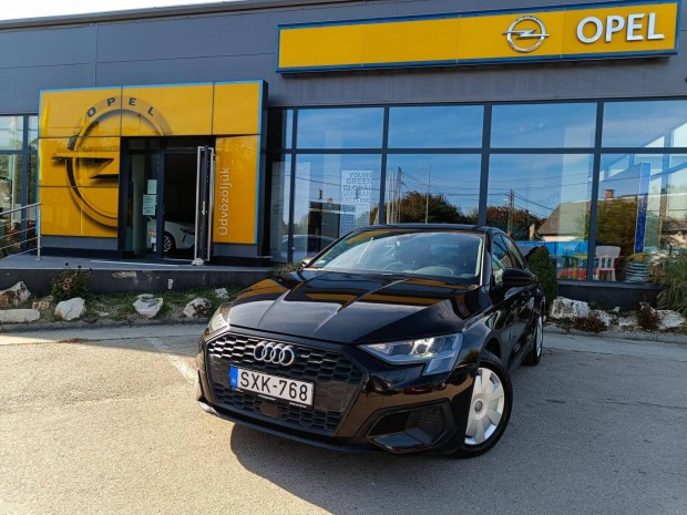 AUDI A3 Sportback 35 TDI Basis S-tronic Áfás! M...