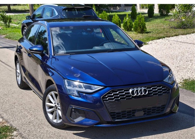 AUDI A3 Sportback 35 TFSI S line S-tronic Törés...