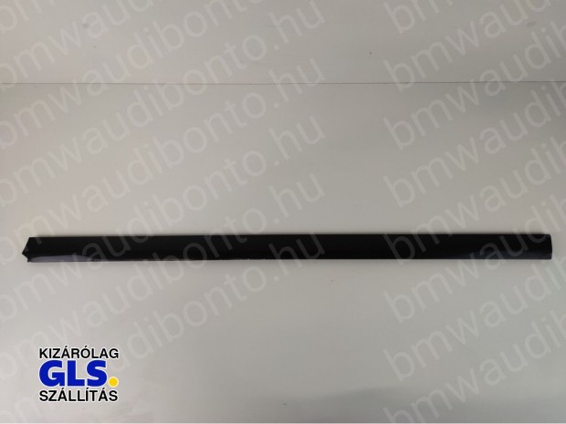 AUDI A3 Sportback (8PA) Jobb els� ajt� k�ls� d�szl�c