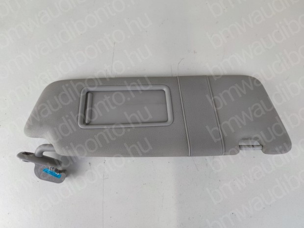 AUDI A3 Sportback (8PA) Jobb napellenző (8P0857552)