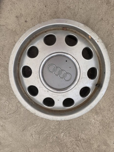 AUDI A3 rgi rendkvli knny 15"