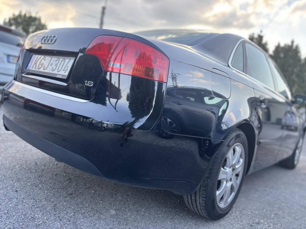 AUDI A4 1.6 195eKm!Mo.-I!Bézsbelső!Alzmotkód!