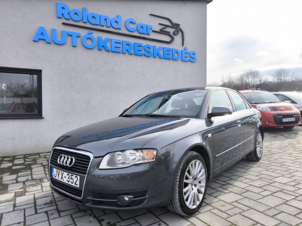 AUDI A4 1.6 Sz�p �llapot! Digitkl�ma! Tolat�rad...