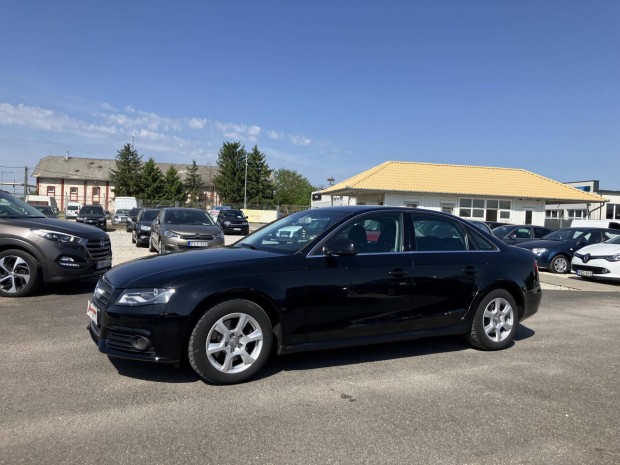 AUDI A4 1.8 T FSi Xenon. Parkradar Elöl-Hátul....