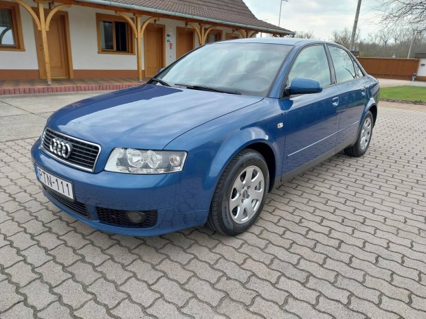 AUDI A4 1.9 PD TDI K�lts�gmentes �llapot�!