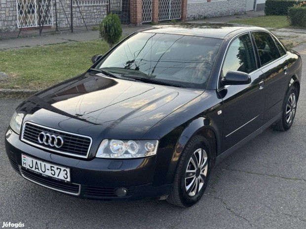 AUDI A4 1.9 PD TDI Style