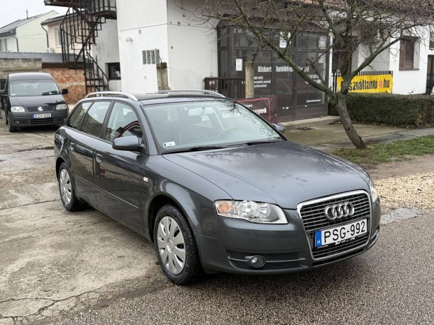 AUDI A4 2.0 Benzin ! Nagy Szervz ! Br Bels!