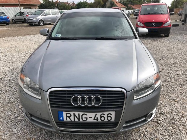 AUDI A4 2.0 Sedan 131 LE