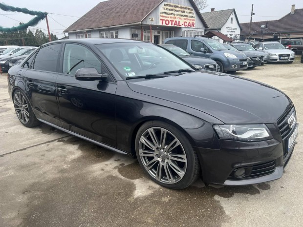 AUDI A4 2.0 TDI DPF EU5 S-LINE.R19 Alufelni.Xenon