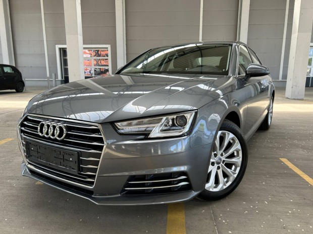 AUDI A4 2.0 TDI Design Edition !! Megkímélt ÁLL...