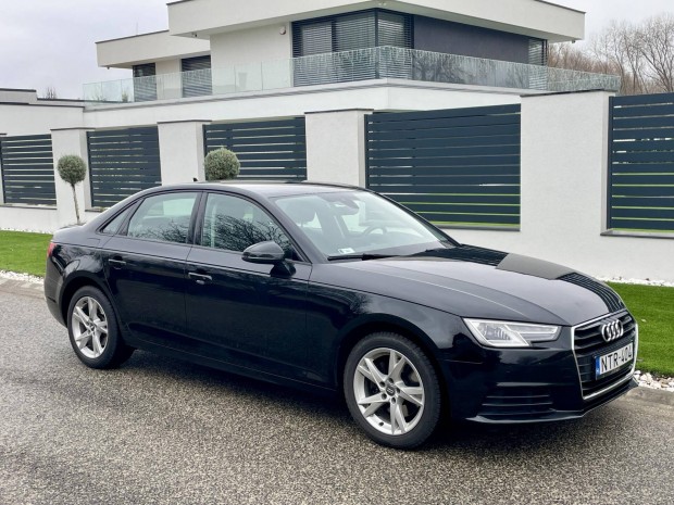 AUDI A4 2.0 TDI Design S-tronic j Kortl Magy...