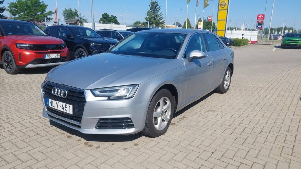 AUDI A4 2.0 TDI Mo-i!