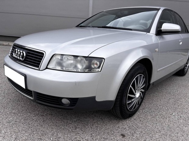 AUDI A4 2.0....