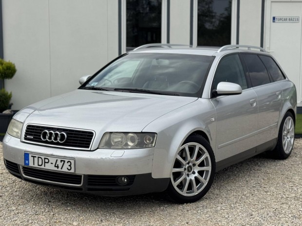 AUDI A4 2.5 V6 TDI quattro