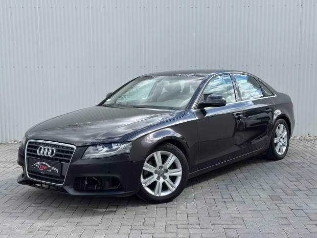 AUDI A4 2.7 V6 TDI DPF Multitronic Navi.Bőr.PAR...
