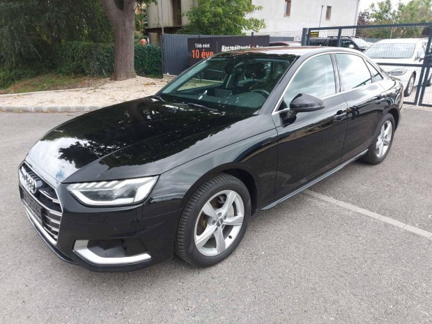 AUDI A4 40 TDI Design quattro S-tronic Led!8Ker...