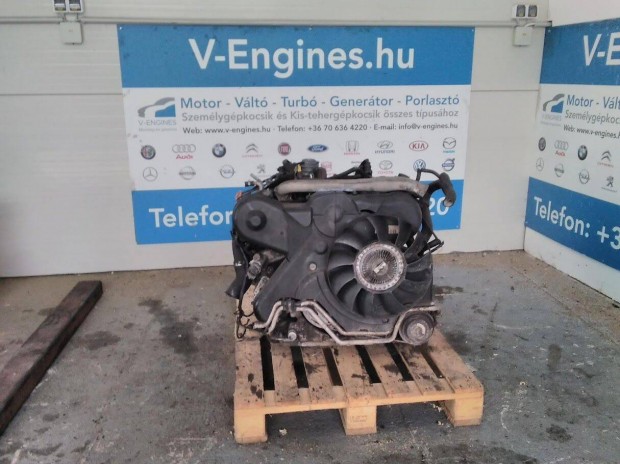 AUDI A4 AKE bontott motor