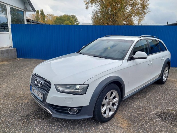 AUDI A4 Allroad 2.0 TDI quattro S-tronic S&S BL...